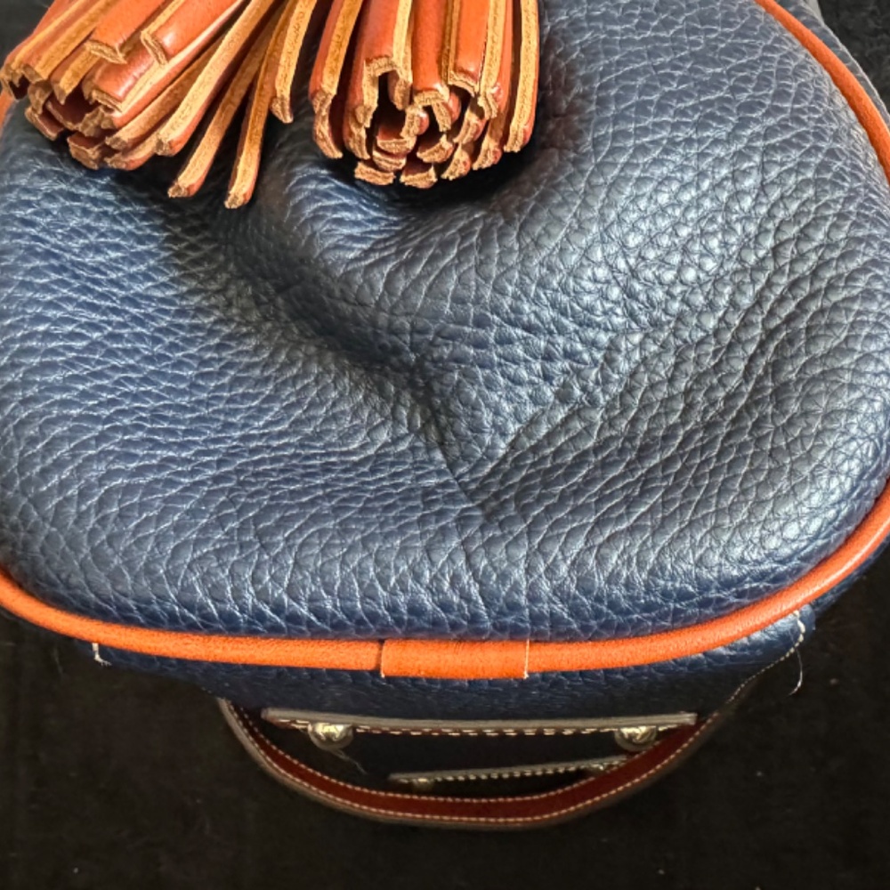 Dooney & Bourke Pebble Grain Navy Satchel - Used only 2 days! - Picture 8 of 16